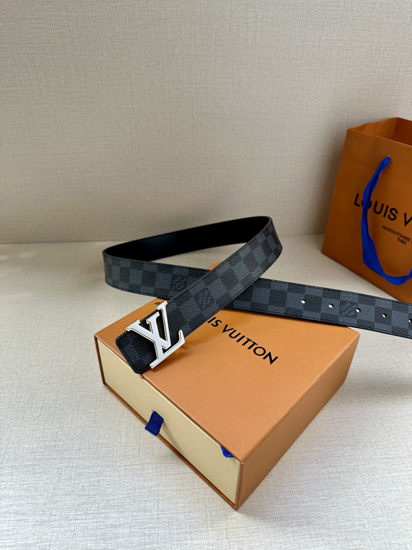 激安ルイヴィトンベルト内部構造